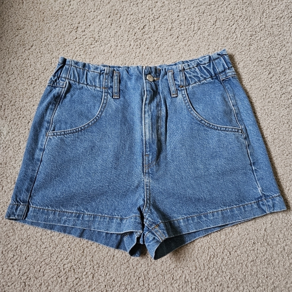 ASOS Pull & Bear elasticated waist denim mom shorts 6